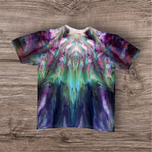 Load image into Gallery viewer, Large Tshirt, tie dye design
