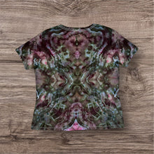 Load image into Gallery viewer, Ladies XL Tshirt, mandala tie dye
