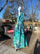 Load image into Gallery viewer, Ladies XL dress,  mandala tie dye
