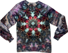 Load image into Gallery viewer, Medium long sleeve Tshirt, mandala design
