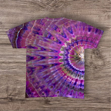 Load image into Gallery viewer, Large Tshirt, sunburst tie dye

