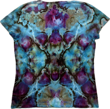 Load image into Gallery viewer, Ladies Medium Tshirt, mandala tie dye
