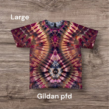 Load image into Gallery viewer, Large Tshirt, tie dye design
