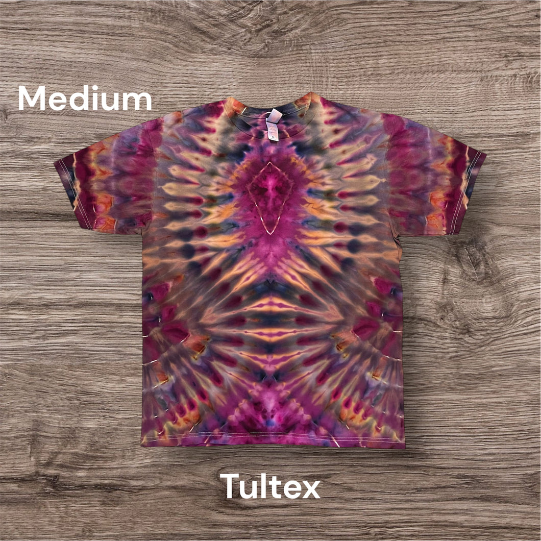 Medium Tshirt, tie dye design