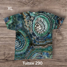 Load image into Gallery viewer, XL Tshirt, geode tie dye
