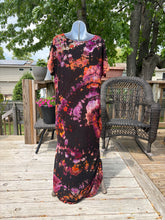 Load image into Gallery viewer, Ladies large dress, reverse geode tie dye
