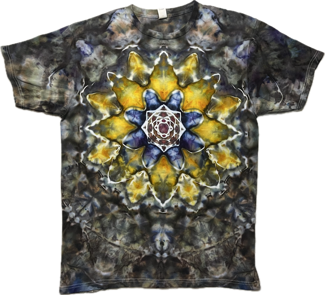 Medium Tshirt, mandala tie dye design