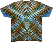 Load image into Gallery viewer, XL Tshirt, tie dye design
