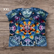 Load image into Gallery viewer, Ladies XXL Tshirt, mandala tie dye
