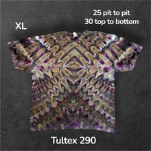 Load image into Gallery viewer, XL Tshirt, tie dye design
