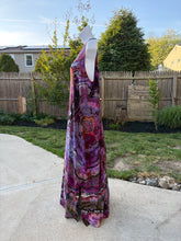 Load image into Gallery viewer, Ladies large dress, reverse geode tie dye
