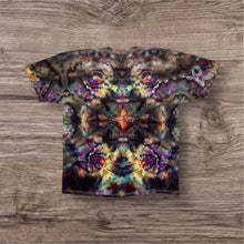 Load image into Gallery viewer, XL Tshirt, mandala tie dye
