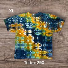 Load image into Gallery viewer, XL Tshirt, tie dye glitch
