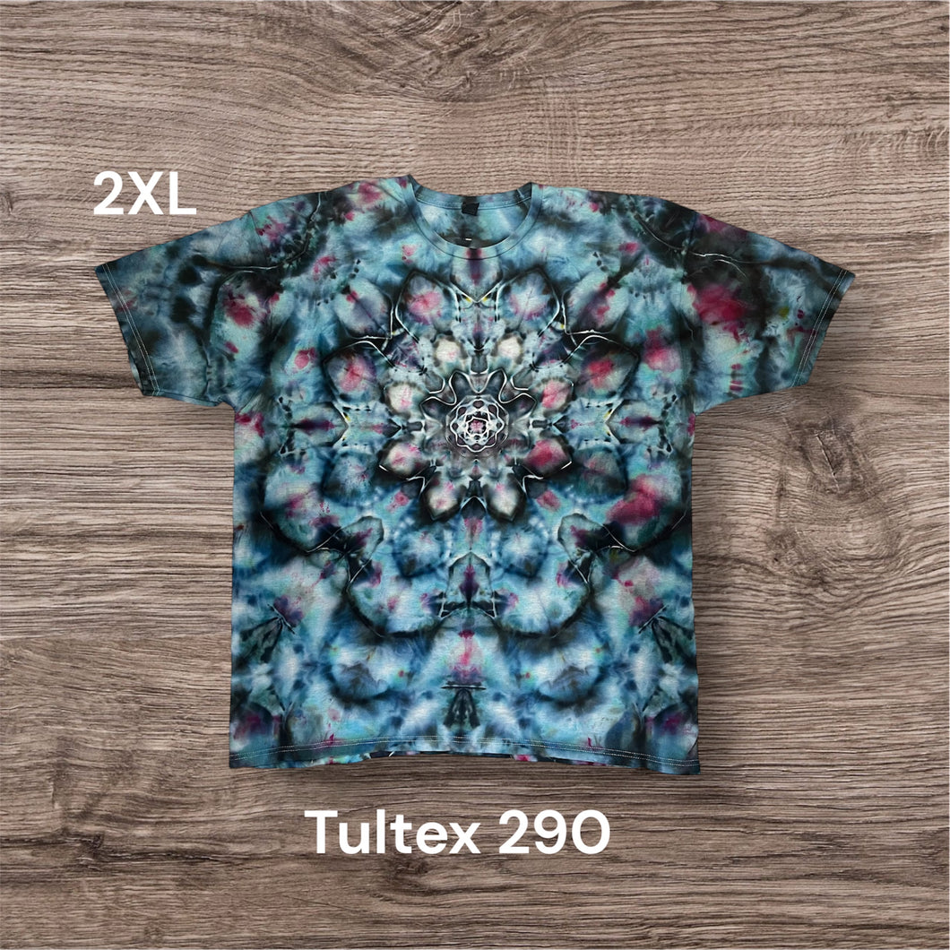 2XL Tshirt, mandala tie dye