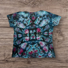 Load image into Gallery viewer, Ladies XL Tshirt, mandala tie dye
