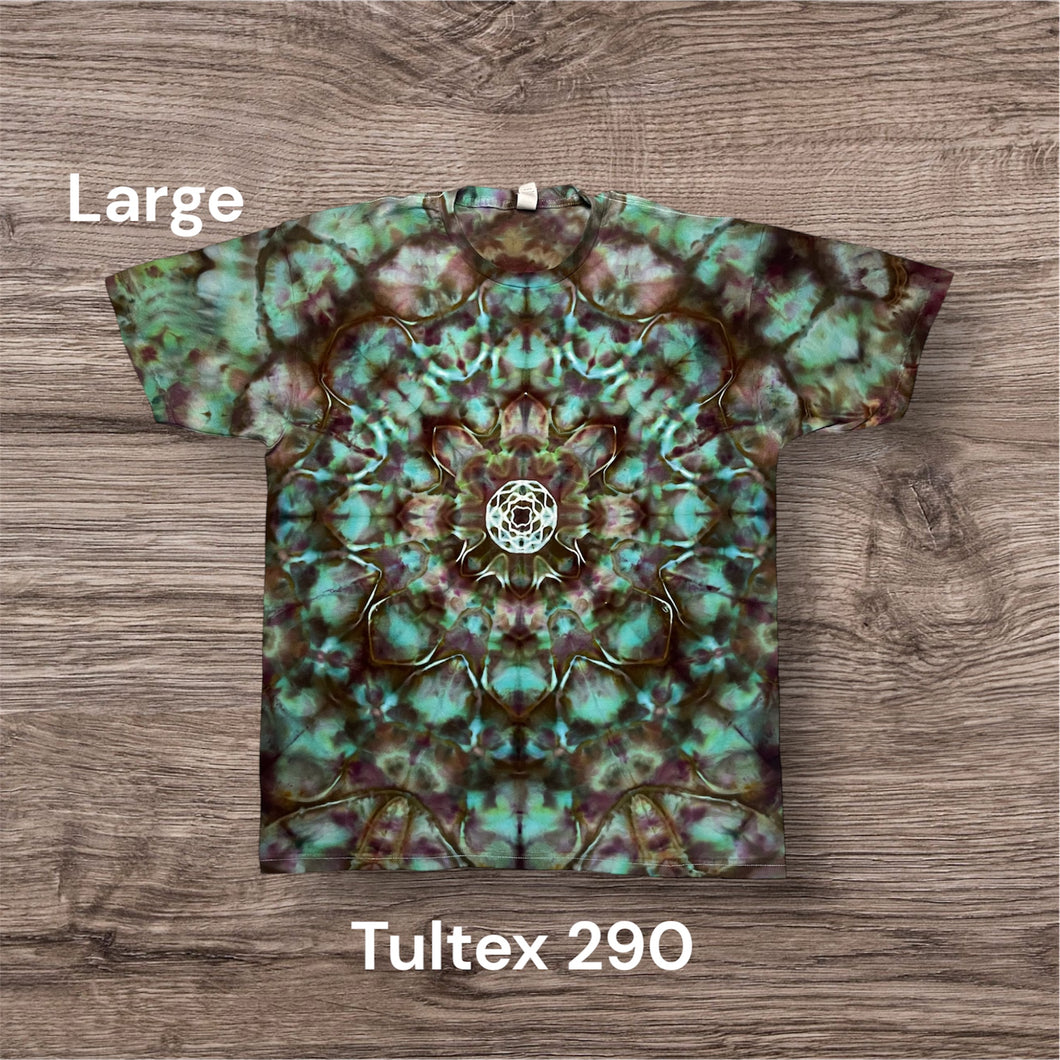 Large Tshirt, mandala tie dye