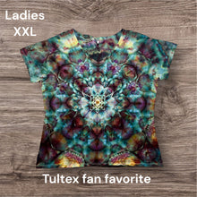 Load image into Gallery viewer, Ladies XXL Tshirt, mandala tie dye
