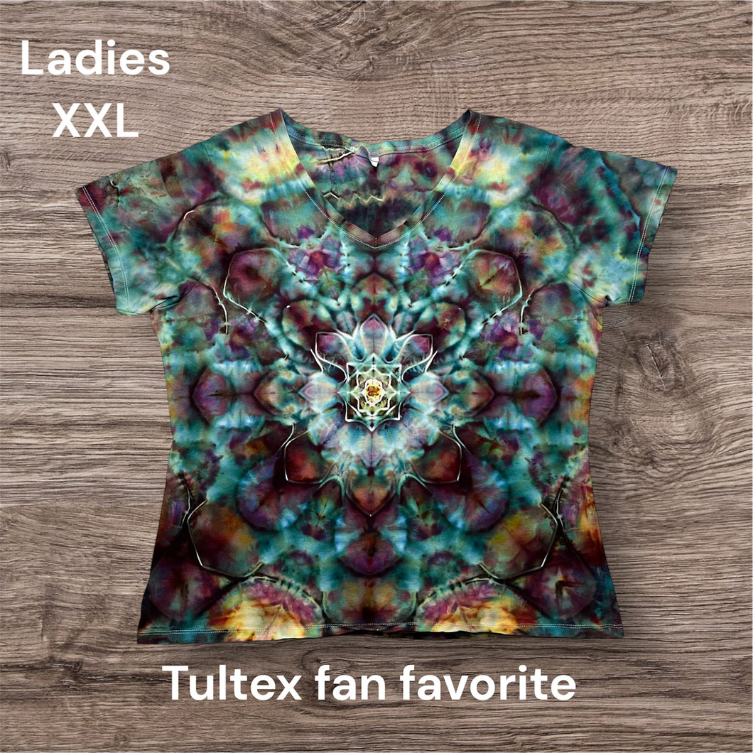 Ladies XXL Tshirt, mandala tie dye