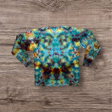 Load image into Gallery viewer, Large long sleeve Tshirt, mandala tie dye
