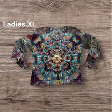 Load image into Gallery viewer, Ladies XL long sleeve,  tie dye design
