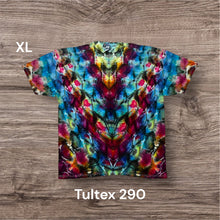 Load image into Gallery viewer, XL Tshirt, tie dye design
