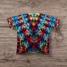 Load image into Gallery viewer, XL Tshirt, tie dye design
