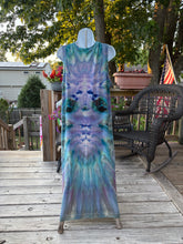 Load image into Gallery viewer, Ladies XXL dress,  tie dye design

