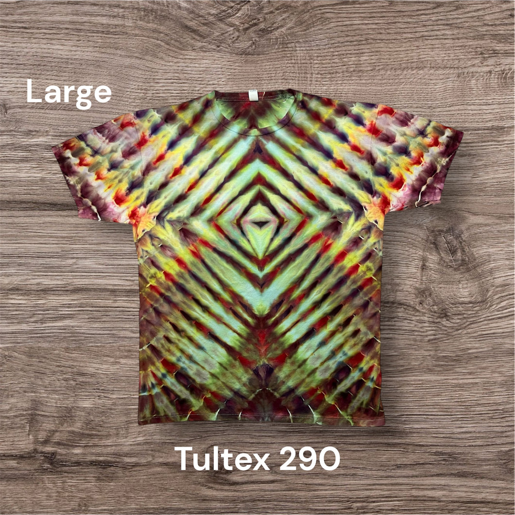 Large Tshirt, tie dye design