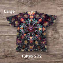 Load image into Gallery viewer, Large Tshirt,  mandala tie dye
