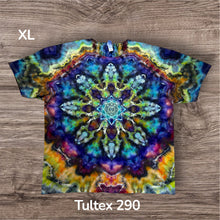 Load image into Gallery viewer, XL Tshirt, mandala tie dye
