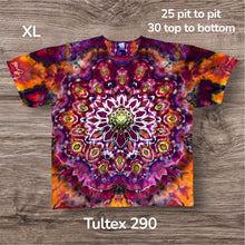 Load image into Gallery viewer, XL Tshirt, mandala tie dye
