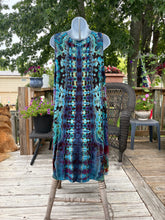 Load image into Gallery viewer, Ladies XXL dress, reverse tie dye
