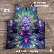 Load image into Gallery viewer, 3xl tank,  tie dye design
