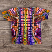 Load image into Gallery viewer, 2XL Tshirt, mandala tie dye

