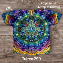 Load image into Gallery viewer, 2XL Tshirt, mandala tie dye
