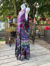 Load image into Gallery viewer, Ladies XL dress, reverse tie dye
