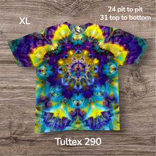 Load image into Gallery viewer, XL Tshirt, mandala tie dye
