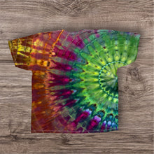 Load image into Gallery viewer, 2XL Tshirt, sunburst tie dye
