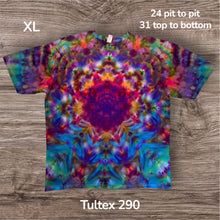 Load image into Gallery viewer, XL Tshirt, mandala tie dye l
