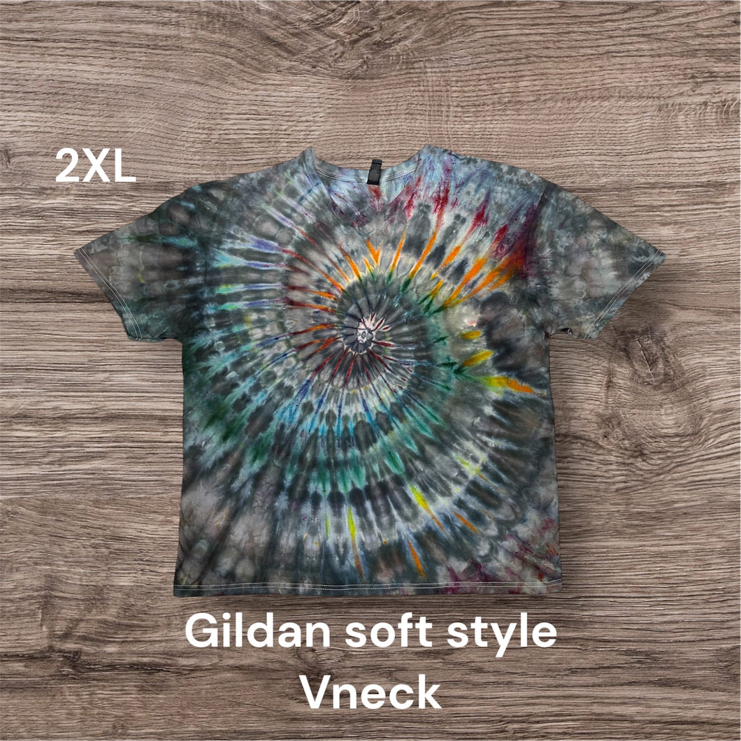 2XL vneck Tshirt, spiral tie dye