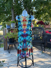 Load image into Gallery viewer, Ladies large dress, reverse tie dye

