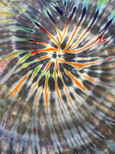 Load image into Gallery viewer, Large Tshirt, spiral tie dye
