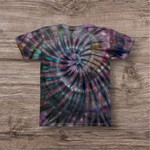 Load image into Gallery viewer, Medium Tshirt, spiral tie dye
