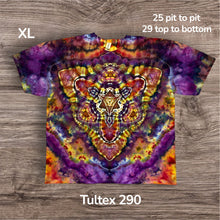 Load image into Gallery viewer, XL Tshirt, mandala tie dye
