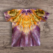 Load image into Gallery viewer, Large Tshirt, tie dye design
