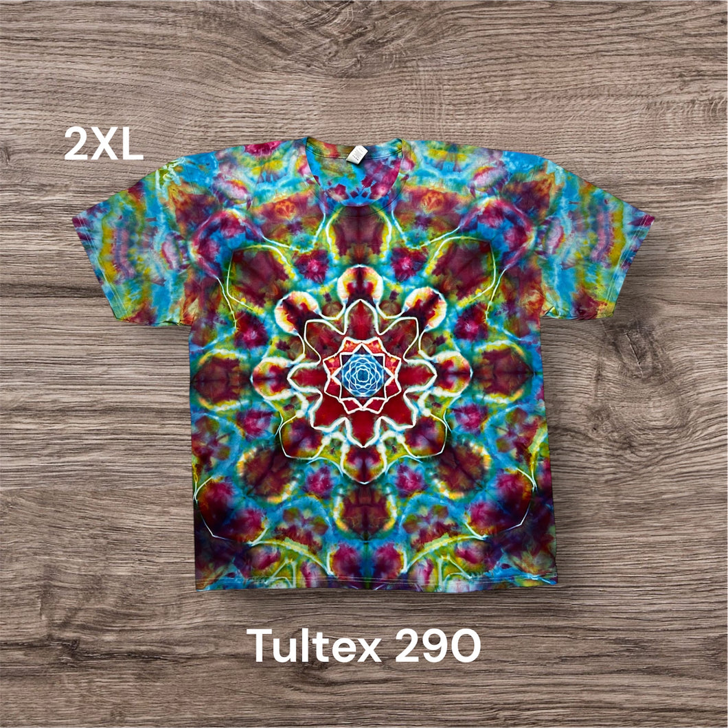 2XL Tshirt, mandala tie dye