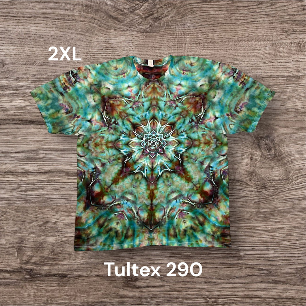 2XL Tshirt, mandala tie dye