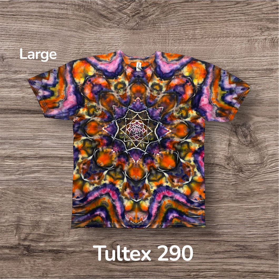 Large Tshirt, mandala tie dye