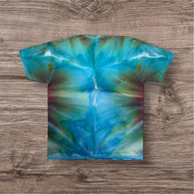 Load image into Gallery viewer, XL Tshirt, mandala tie dye
