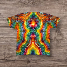 Load image into Gallery viewer, XL Tshirt, mandala tie dye
